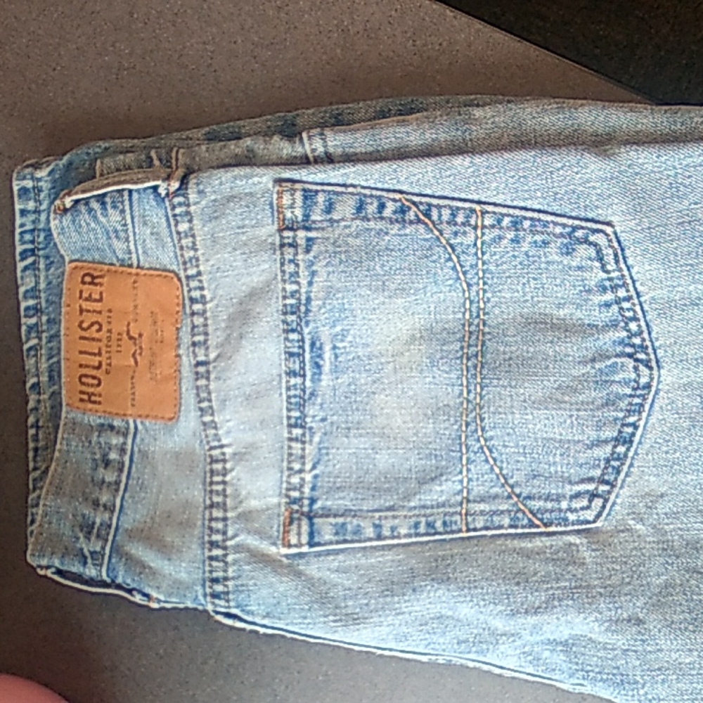 Hollister jeans